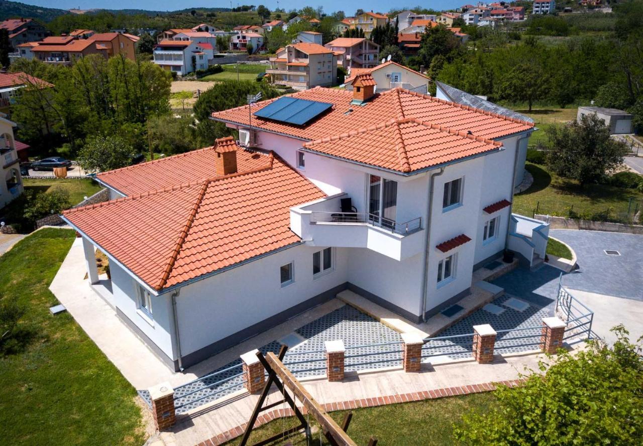 Apartmani Villa Zora Lopar Luaran gambar
